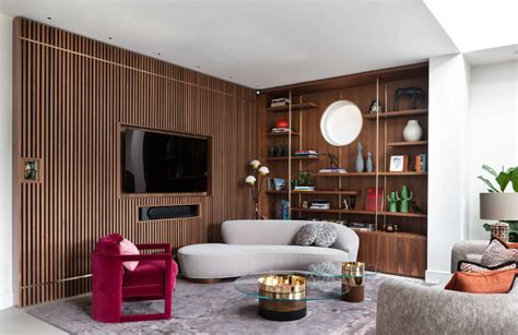 10 Vertical Wood Slat Wall Ideas That Will Make You Swoon.